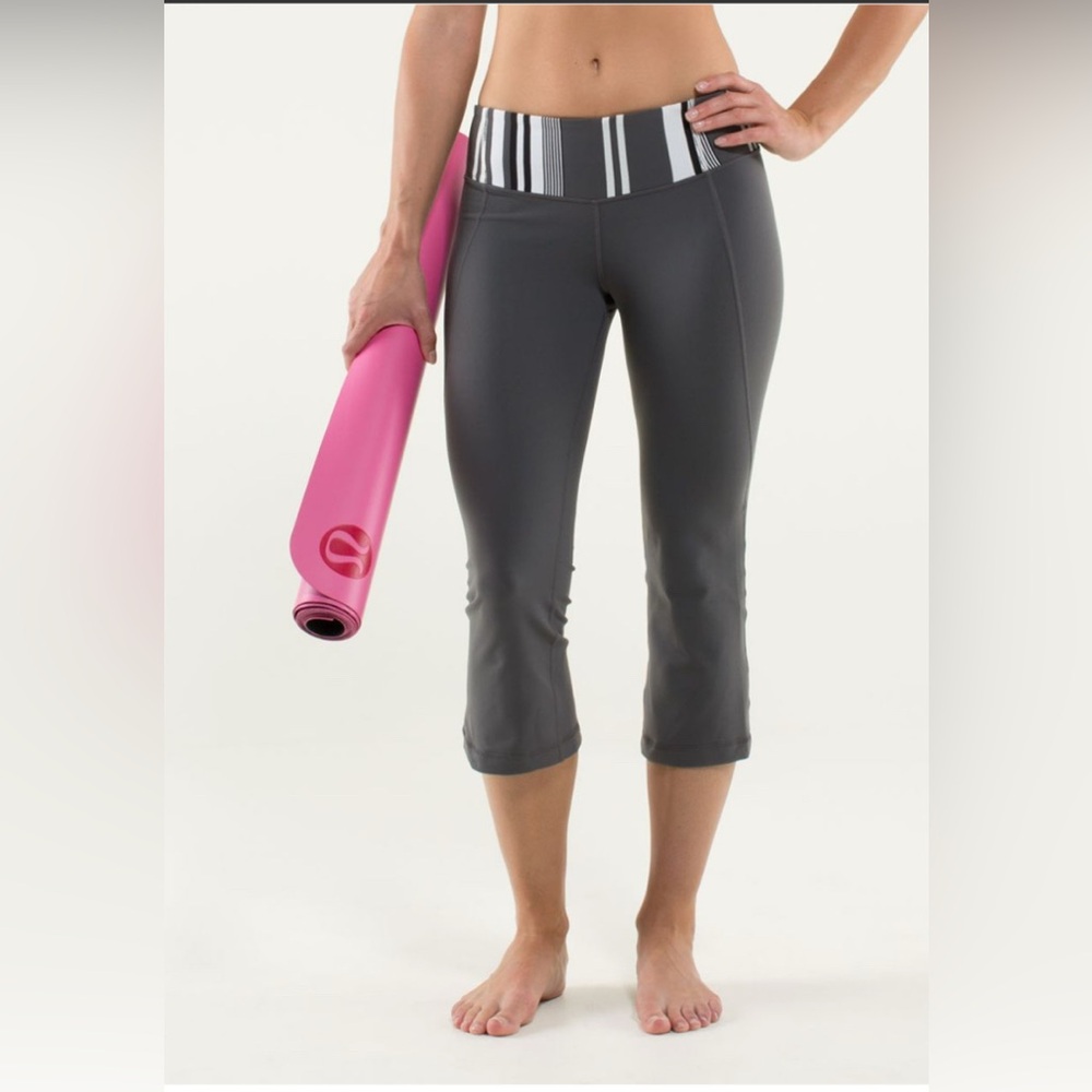 Lululemon leggings size 6